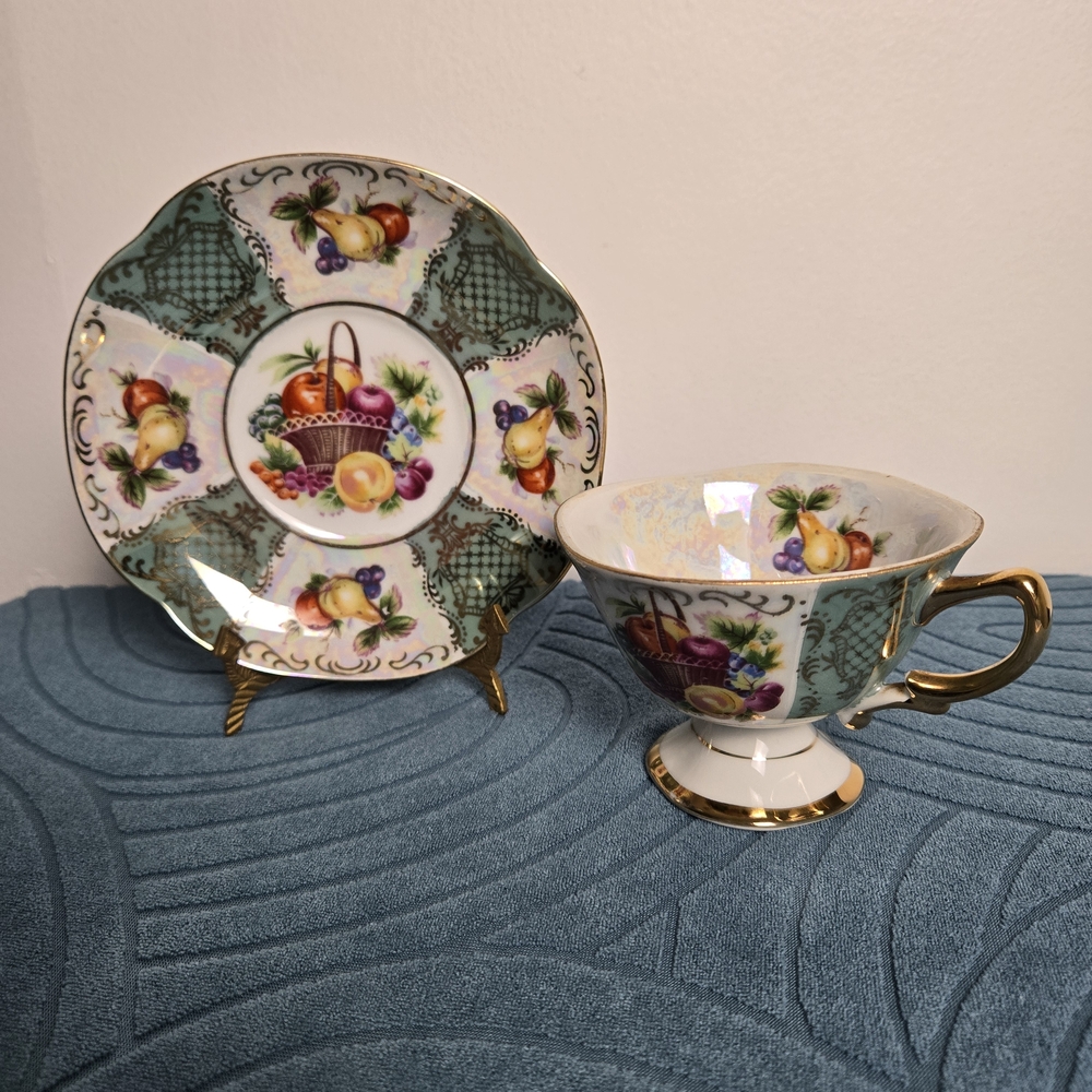 Green and Gold Fruit Pattern Porcelain Teacup and Saucer Set